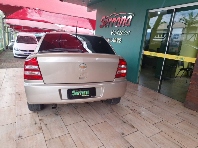 ASTRA 2.0 MPFI ADVANTAGE 8V FLEX 4P MANUAL - 2008 - DOIS IRMãOS