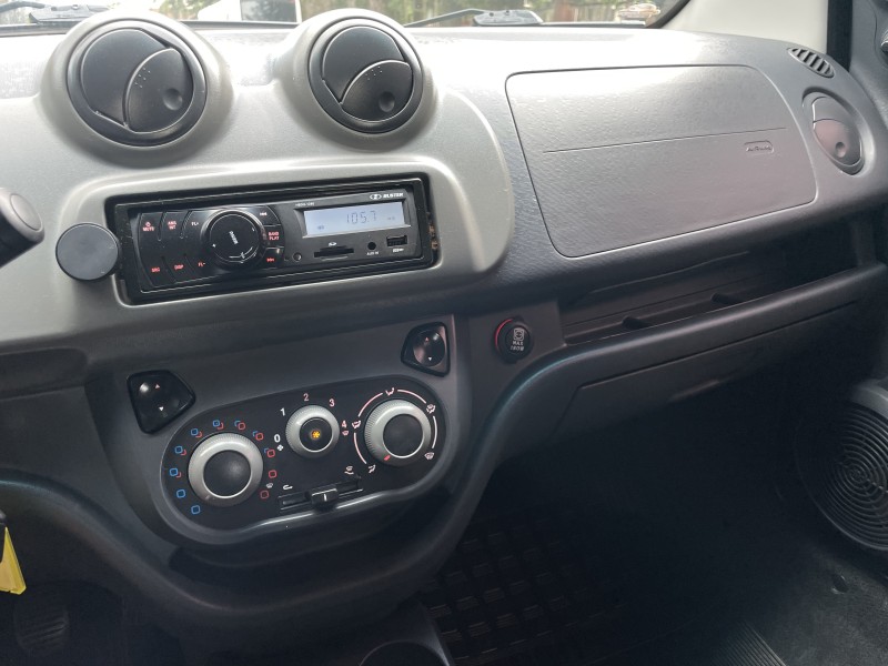 UNO 1.0 EVO VIVACE 8V FLEX 4P MANUAL - 2013 - CAXIAS DO SUL