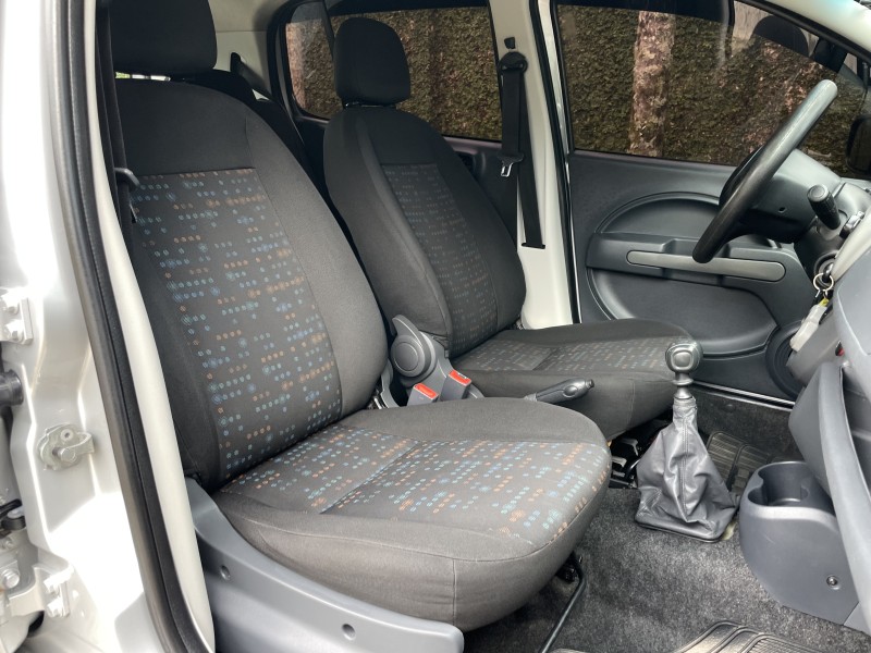 UNO 1.0 EVO VIVACE 8V FLEX 4P MANUAL - 2013 - CAXIAS DO SUL