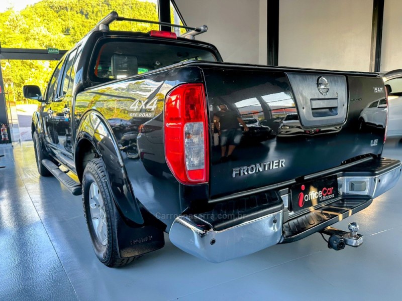 FRONTIER 2.5 LE 4X4 CD TURBO ELETRONIC DIESEL 4P AUTOMÁTICO - 2013 - TRêS COROAS