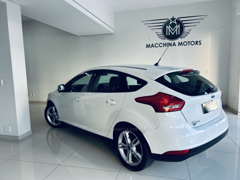 FOCUS 1.6 SE 16V FLEX 4P MANUAL - 2018 - CAXIAS DO SUL