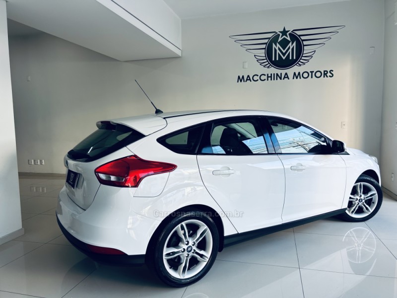 FOCUS 1.6 SE 16V FLEX 4P MANUAL - 2018 - CAXIAS DO SUL