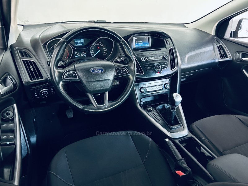 FOCUS 1.6 SE 16V FLEX 4P MANUAL - 2018 - CAXIAS DO SUL