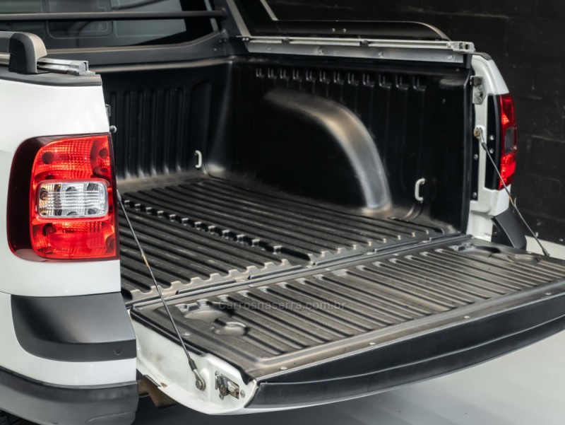 SAVEIRO 1.6 CROSS CE 8V FLEX 2P MANUAL - 2014 - CAXIAS DO SUL