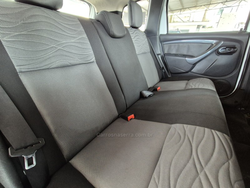 DUSTER 2.0 DYNAMIQUE 4X2 16V FLEX 4P AUTOMÁTICO - 2014 - CAXIAS DO SUL