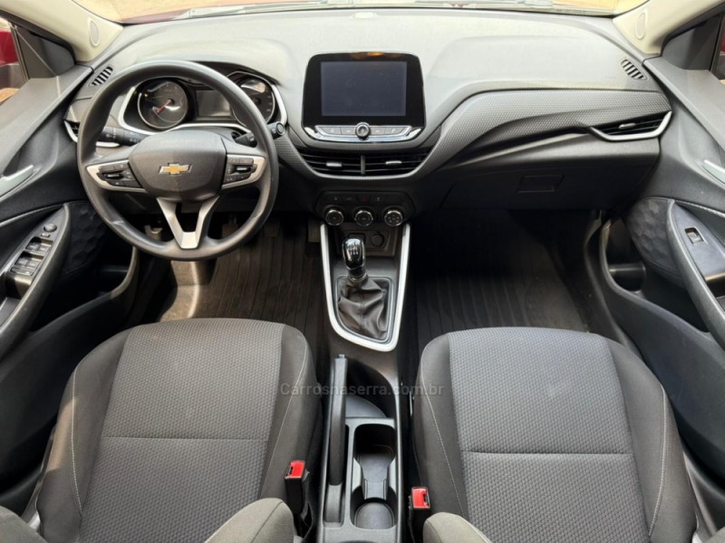 ONIX 1.0 SEDAN PLUS LT 12V FLEX 4P MANUAL - 2023 - LAGOA VERMELHA