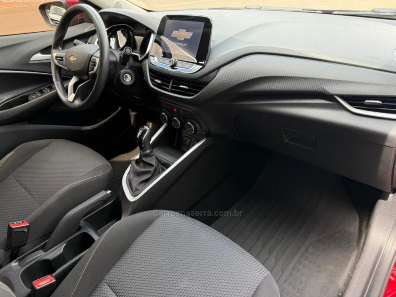 ONIX 1.0 SEDAN PLUS LT 12V FLEX 4P MANUAL - 2023 - LAGOA VERMELHA
