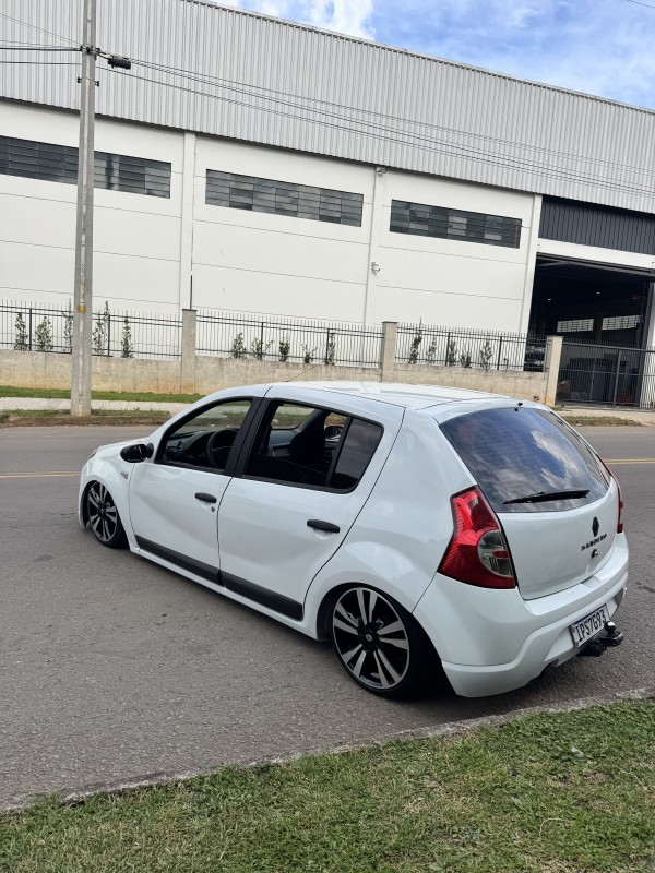 SANDERO 1.0 AUTHENTIQUE PLUS 16V FLEX 4P MANUAL - 2010 - CAXIAS DO SUL