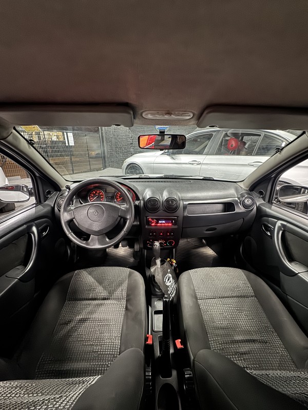 SANDERO 1.0 AUTHENTIQUE PLUS 16V FLEX 4P MANUAL - 2010 - CAXIAS DO SUL