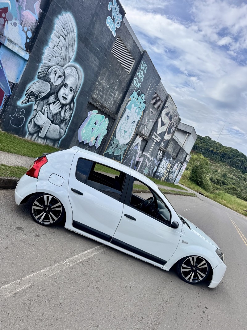 SANDERO 1.0 AUTHENTIQUE PLUS 16V FLEX 4P MANUAL - 2010 - CAXIAS DO SUL