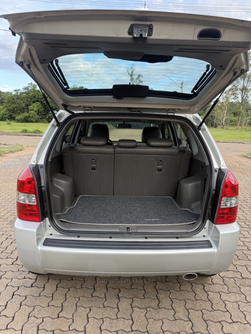 TUCSON 2.0 MPFI GLS BASE 16V 143CV 2WD FLEX 4P AUTOMÁTICO - 2014 - ARROIO DO MEIO