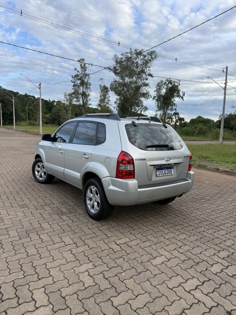 TUCSON 2.0 MPFI GLS BASE 16V 143CV 2WD FLEX 4P AUTOMÁTICO - 2014 - ARROIO DO MEIO