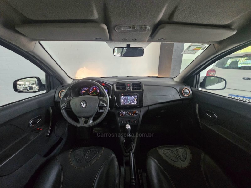 SANDERO 1.6 STEPWAY 8V FLEX 4P MANUAL - 2015 - CAXIAS DO SUL