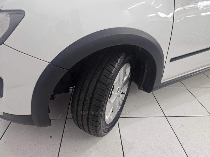 SANDERO 1.6 STEPWAY 8V FLEX 4P MANUAL - 2015 - CAXIAS DO SUL