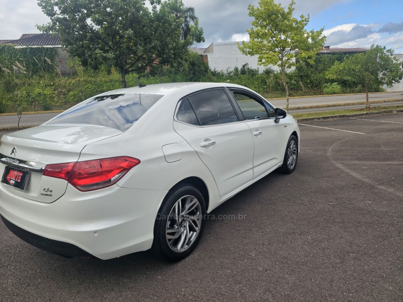 C4 LOUNGE 1.6 EXCLUSIVE 16V TURBO GASOLINA 4P AUTOMÁTICO - 2014 - BENTO GONçALVES