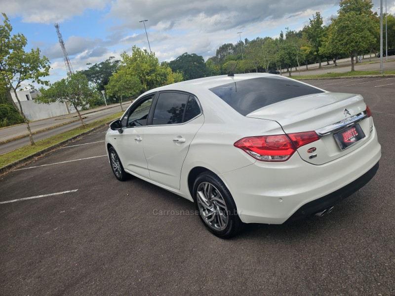 C4 LOUNGE 1.6 EXCLUSIVE 16V TURBO GASOLINA 4P AUTOMÁTICO - 2014 - BENTO GONçALVES