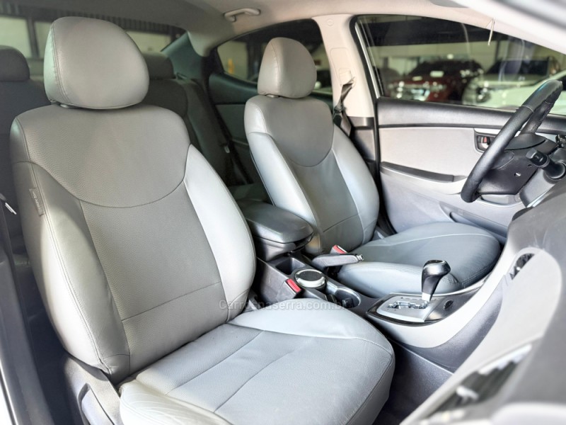 ELANTRA 1.8 GLS 16V GASOLINA 4P AUTOMÁTICO - 2012 - NOVO HAMBURGO