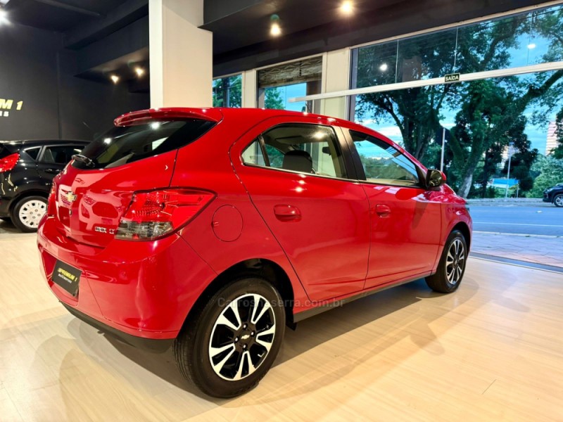 ONIX 1.4 MPFI LT 8V FLEX 4P AUTOMÁTICO - 2015 - BENTO GONçALVES