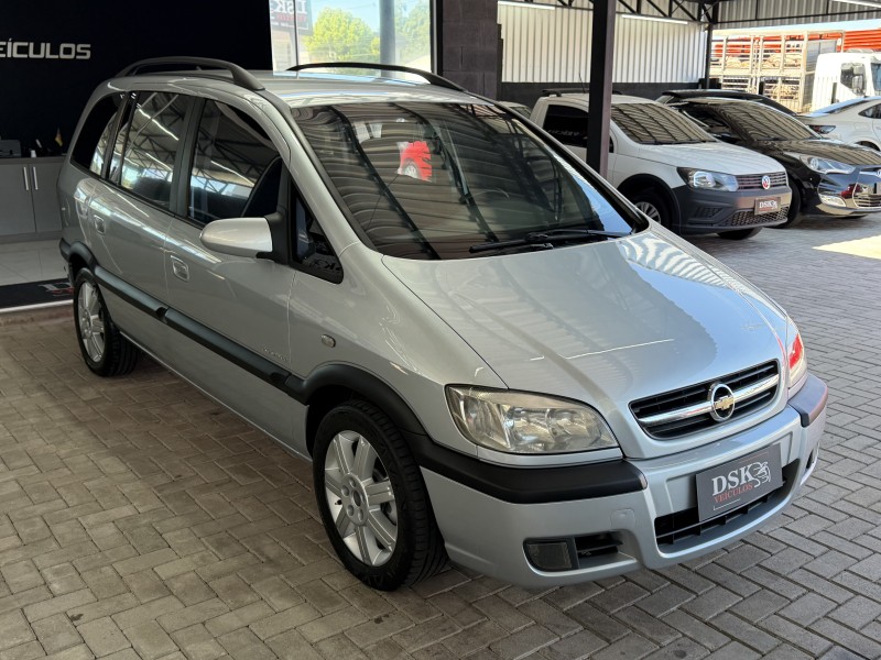 ZAFIRA 2.0 MPFI ELEGANCE 8V FLEX 4P AUTOMÁTICO - 2008 - CAXIAS DO SUL