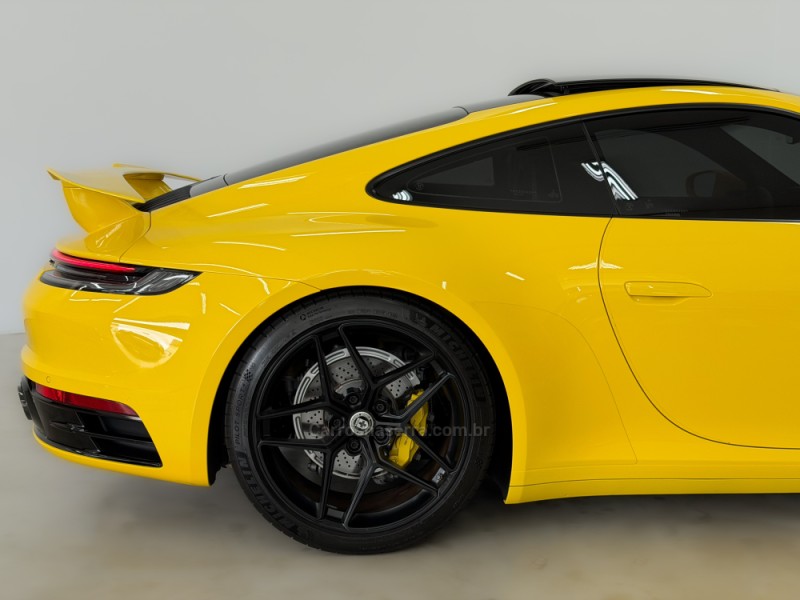 911 3.0 CARRERA COUPÉ AUTOMÁTICO - 2021 - CAXIAS DO SUL