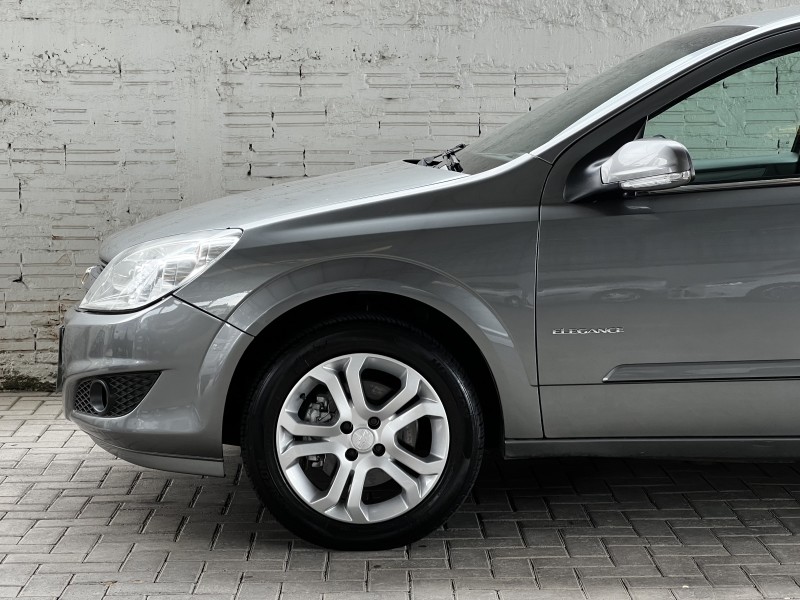 VECTRA 2.0 MPFI ELEGANCE 8V 140CV FLEX 4P AUTOMÁTICO - 2011 - BENTO GONçALVES