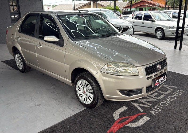 SIENA 1.0 MPI EL CELEBRATION 8V FLEX 4P MANUAL - 2010 - CANELA