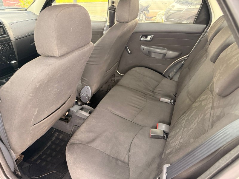 SIENA 1.0 MPI EL CELEBRATION 8V FLEX 4P MANUAL - 2010 - CANELA