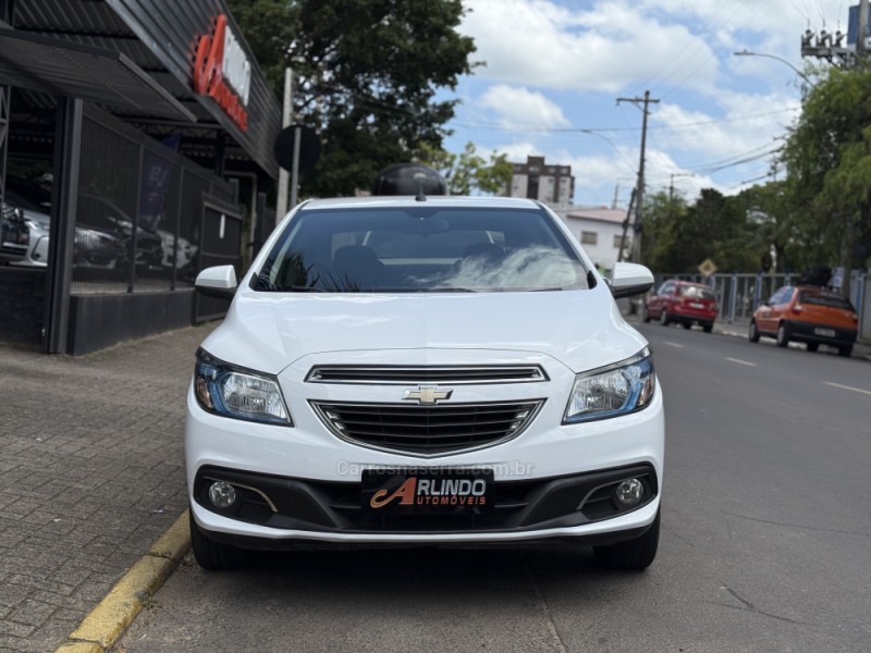 PRISMA 1.4 MPFI LTZ 8V FLEX 4P AUTOMÁTICO - 2015 - PAROBé