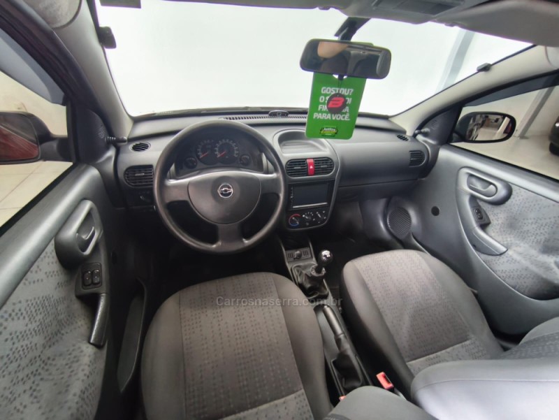CORSA 1.4 MPFI MAXX 8V FLEX 4P MANUAL - 2011 - CAXIAS DO SUL