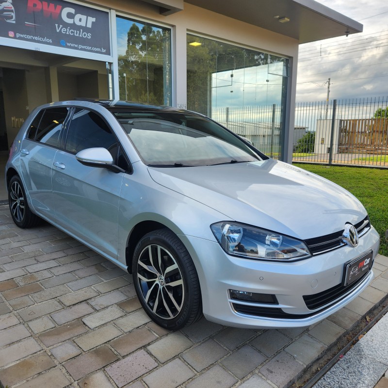 GOLF 1.4 TSI HIGHLINE 16V TOTAL FLEX 4P TIPTRONIC - 2015 - BENTO GONçALVES