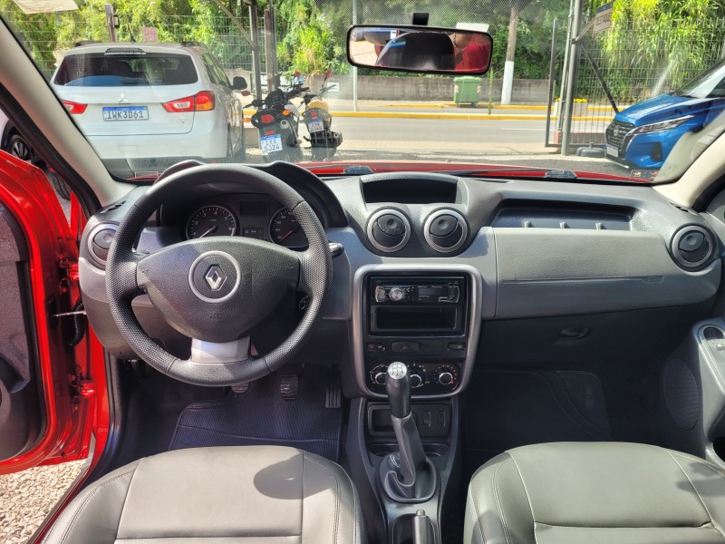 DUSTER 1.6 EXPRESSION 4X2 16V FLEX 4P MANUAL - 2013 - CARLOS BARBOSA