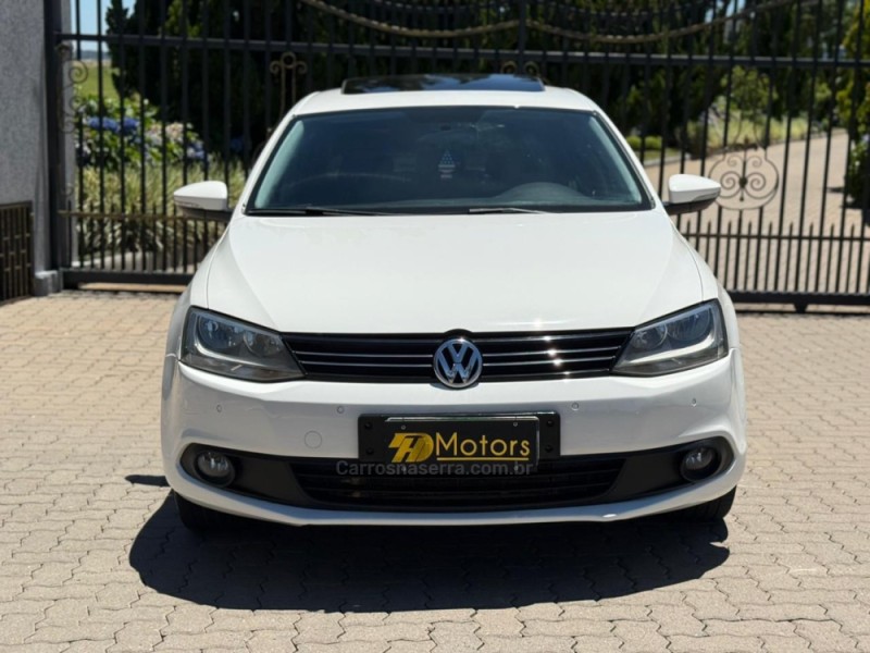 JETTA 2.0 COMFORTLINE FLEX 4P MANUAL - 2012 - CAXIAS DO SUL