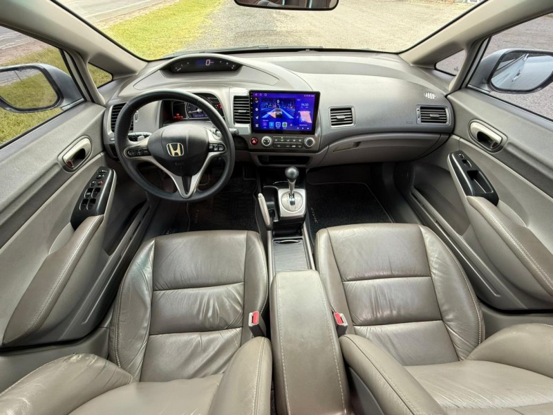 CIVIC 1.8 LXL 16V FLEX 4P AUTOMÁTICO - 2011 - FARROUPILHA