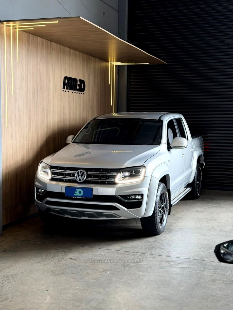 AMAROK 2.0 HIGHLINE EXTREME 4X4 CD 16V 4P AUTOMÁTICO - 2019 - LAJEADO