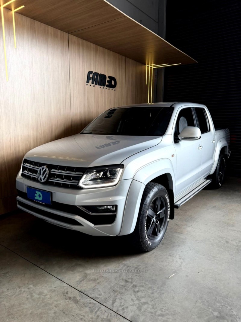 AMAROK 2.0 HIGHLINE EXTREME 4X4 CD 16V 4P AUTOMÁTICO
