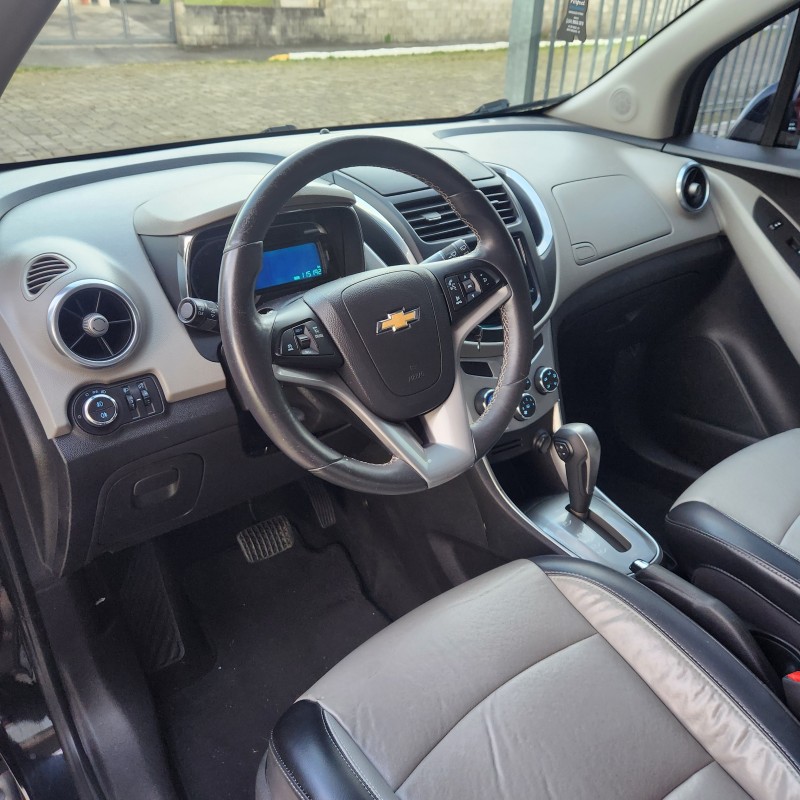 TRACKER 1.8 MPFI LTZ 4X2 16V FLEX 4P AUTOMÁTICO - 2014 - BENTO GONçALVES