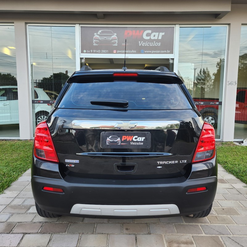 TRACKER 1.8 MPFI LTZ 4X2 16V FLEX 4P AUTOMÁTICO - 2014 - BENTO GONçALVES