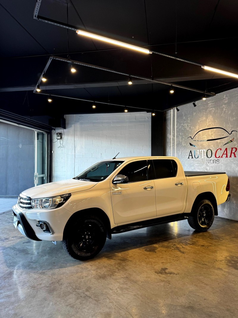 HILUX 2.7 SR 4X2 CD 16V GASOLINA 4P MANUAL - 2018 - CAXIAS DO SUL