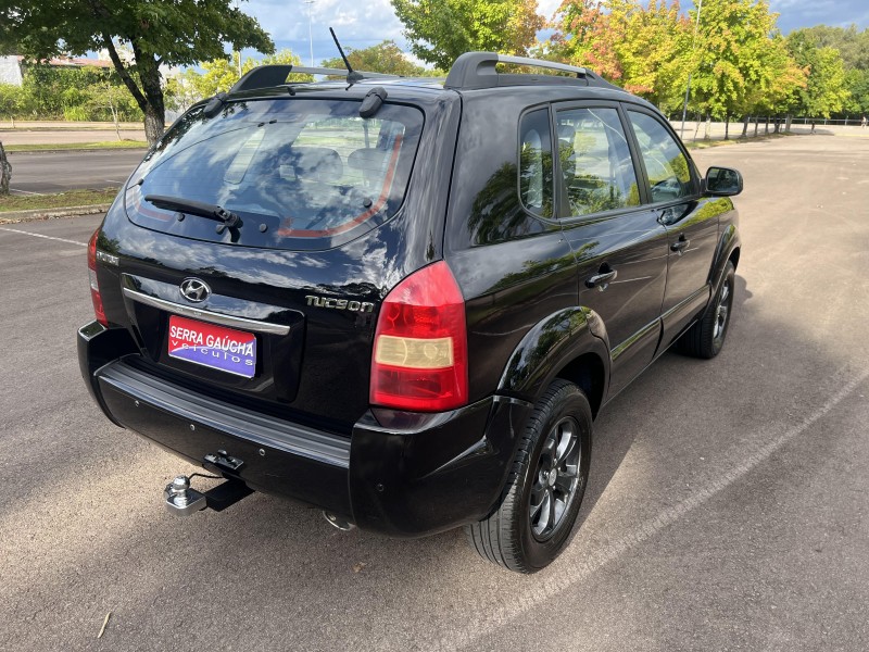 TUCSON 2.0 MPFI GLS 16V 143CV 2WD FLEX 4P AUTOMÁTICO - 2013 - BENTO GONçALVES