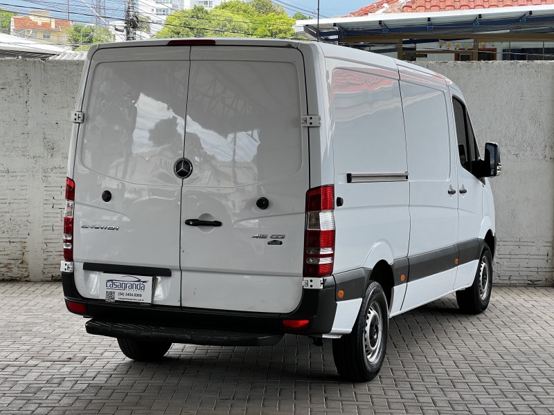 SPRINTER 2.2 415 CDI FURGÃO 14 BI-TURBO DIESEL MANUAL - 2019 - BENTO GONçALVES