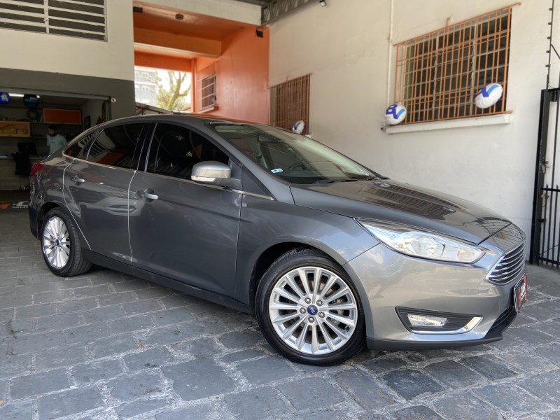 FOCUS 2.0 TITANIUM SEDAN 16V FLEX 4P AUTOMÁTICO - 2017 - CAXIAS DO SUL