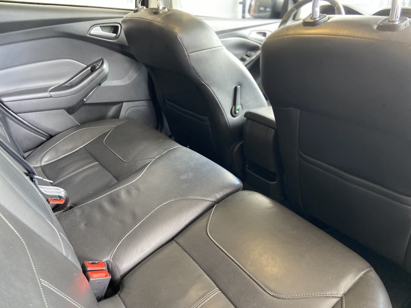 FOCUS 2.0 TITANIUM SEDAN 16V FLEX 4P AUTOMÁTICO - 2017 - CAXIAS DO SUL
