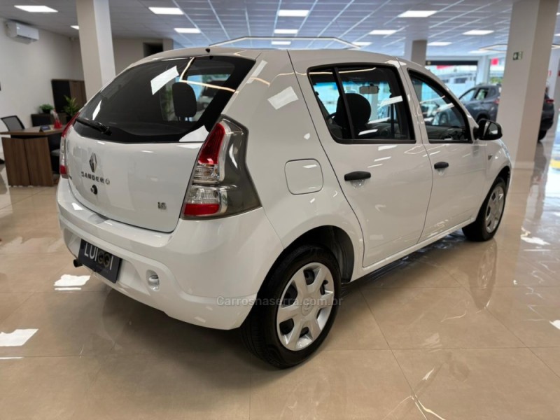 SANDERO 1.6 EXPRESSION 16V FLEX 4P MANUAL - 2014 - CARLOS BARBOSA