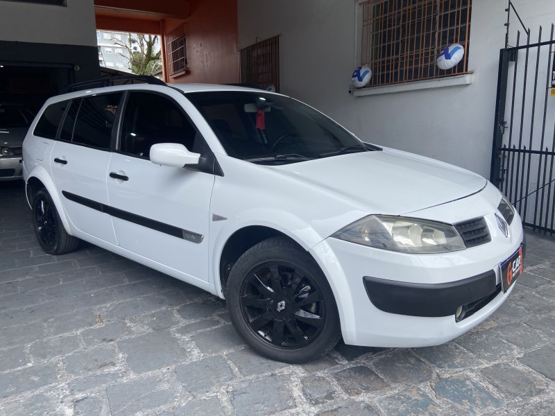 MÉGANE 1.6 DYNAMIQUE GRAND TOUR 16V FLEX 4P MANUAL - 2012 - CAXIAS DO SUL