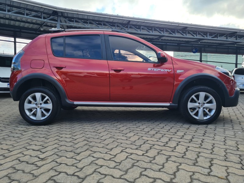 SANDERO 1.6 STEPWAY 8V FLEX 4P MANUAL - 2014 - CAXIAS DO SUL