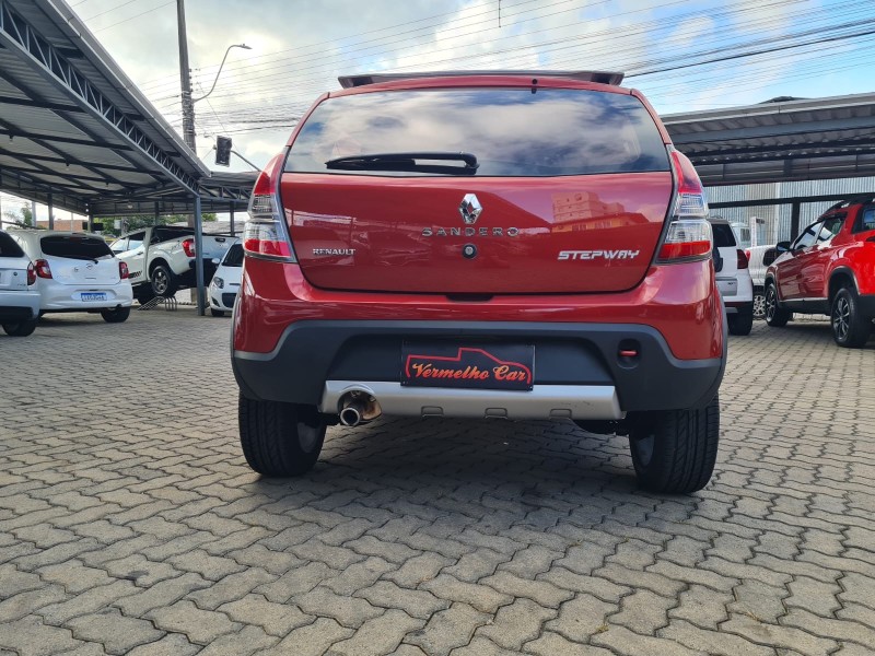 SANDERO 1.6 STEPWAY 8V FLEX 4P MANUAL - 2014 - CAXIAS DO SUL