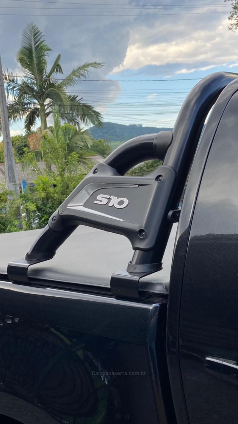 S10 2.8 LT 4X4 CD 16V TURBO DIESEL 4P AUTOMÁTICO - 2014 - IGREJINHA