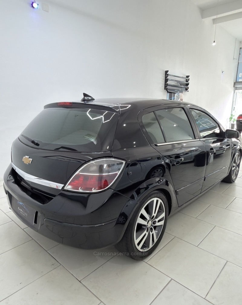 VECTRA 2.0 MPFI GT-X HATCH 8V FLEX 4P MANUAL - 2010 - CAXIAS DO SUL