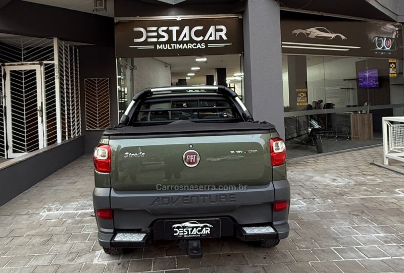 STRADA 1.8 MPI ADVENTURE CD 16V FLEX 3P MANUAL - 2015 - CAXIAS DO SUL