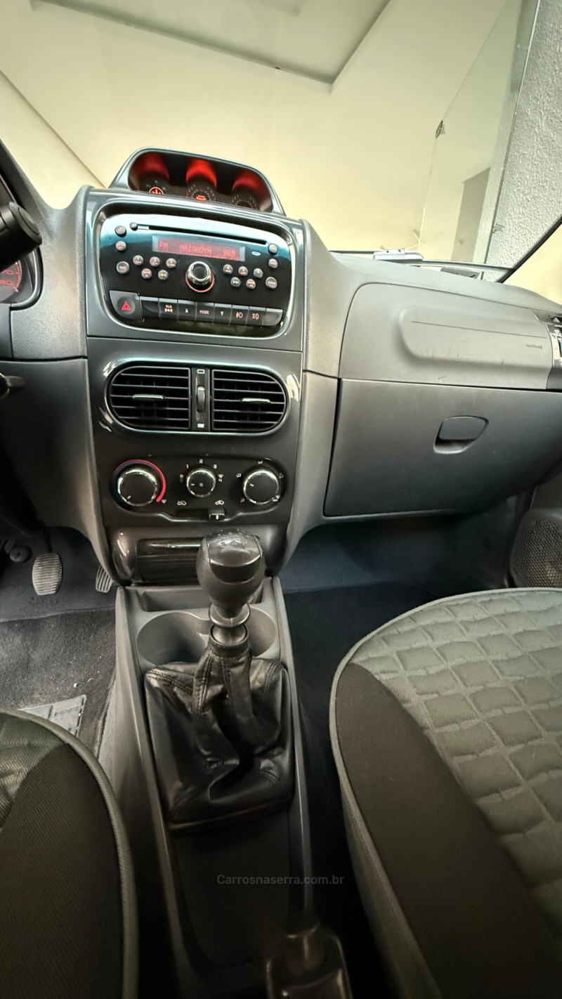 STRADA 1.8 MPI ADVENTURE CD 16V FLEX 3P MANUAL - 2015 - CAXIAS DO SUL